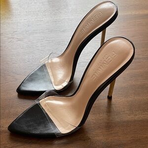 FEMME LA Whiskey Slipper in Black With Single Vamp Strap